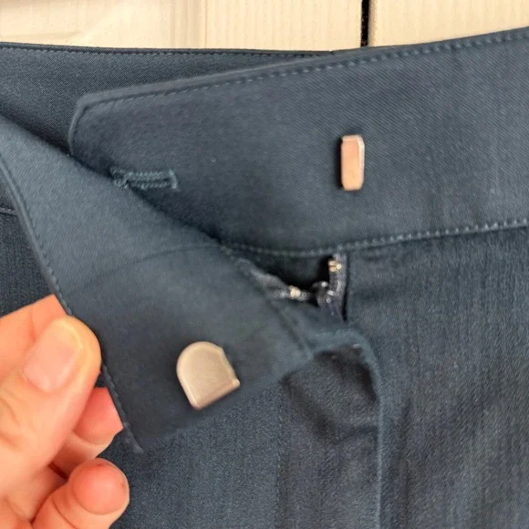 ST. JOHN Women's Size 14 Navy Blue Wool Blend Straight Leg Dress Pants Career - Picture 9 of 12